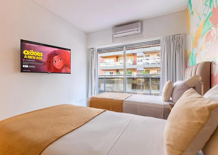 Family Apartment With Puente De La Mujer View In Puerto Madero
