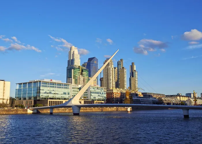 Family Apartment With Puente De La Mujer View In Puerto Madero